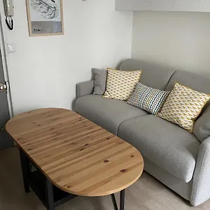  Appartement Situe A Proximite Des Galeries Lafayette Et De L'opera Garnier