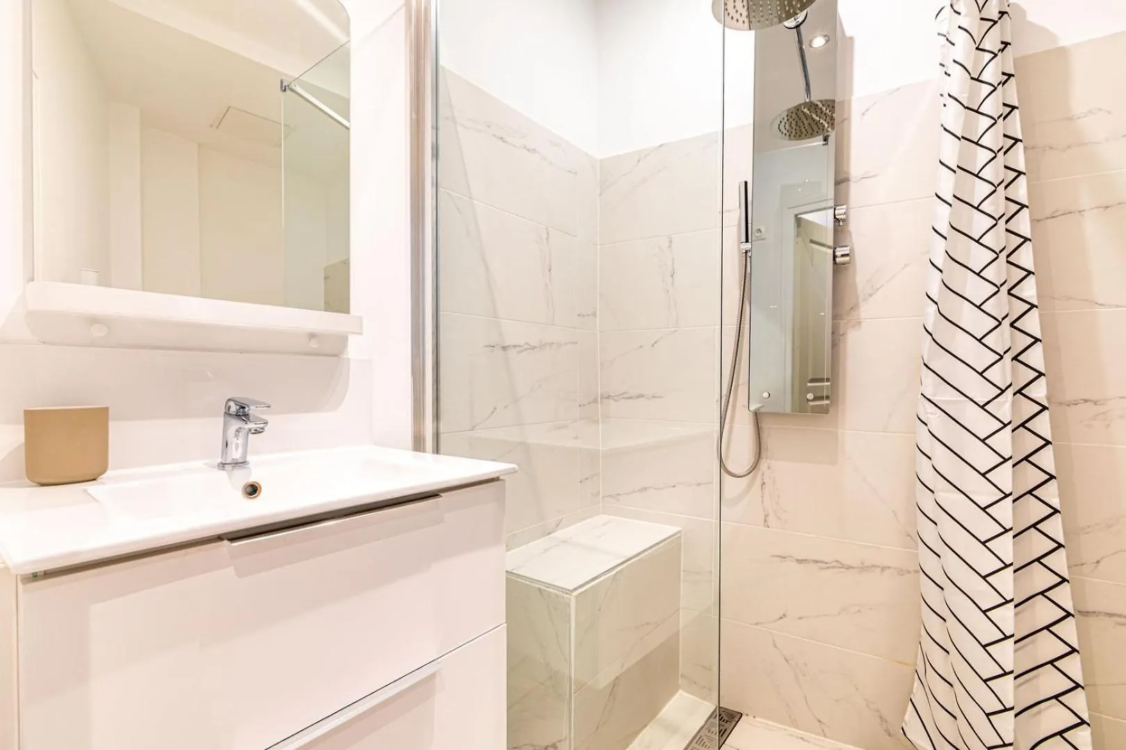 Guestready - Lovely Parisian Apartment For 4Pax. Fransa
